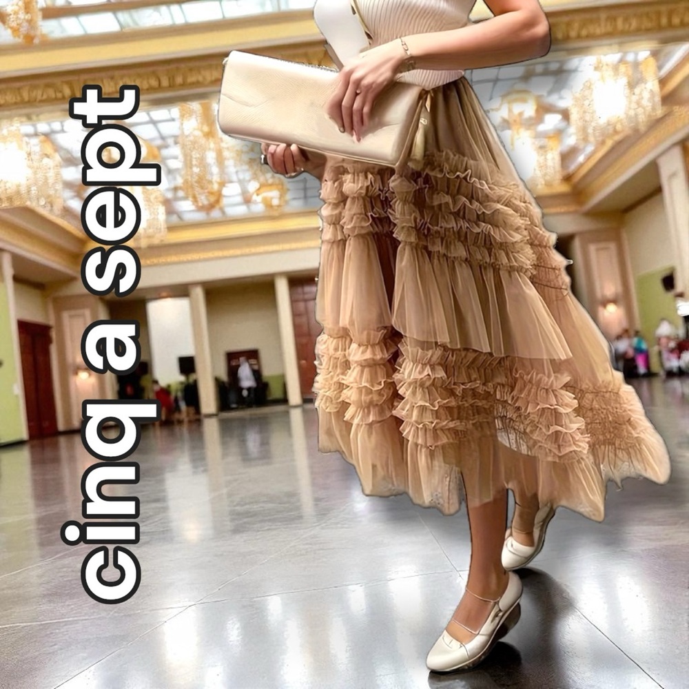 cinq a sept 🌸 Women's Tiered BalletCore Skirt - Size Small, High-Low Midi Skirt - Picture 2 of 6